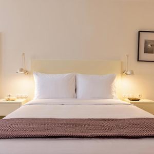 Habitación Económica con Cama King